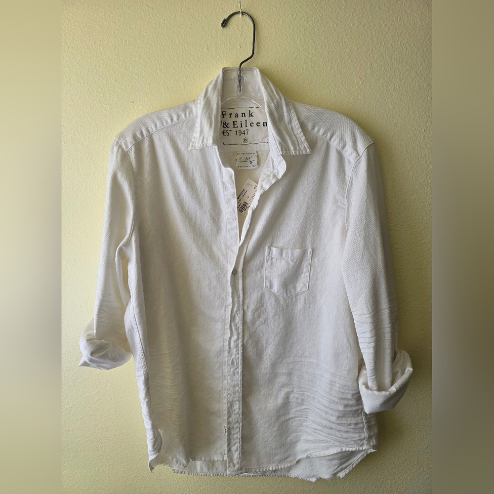 Frank & Eileen White Denim Button-Up Shirt